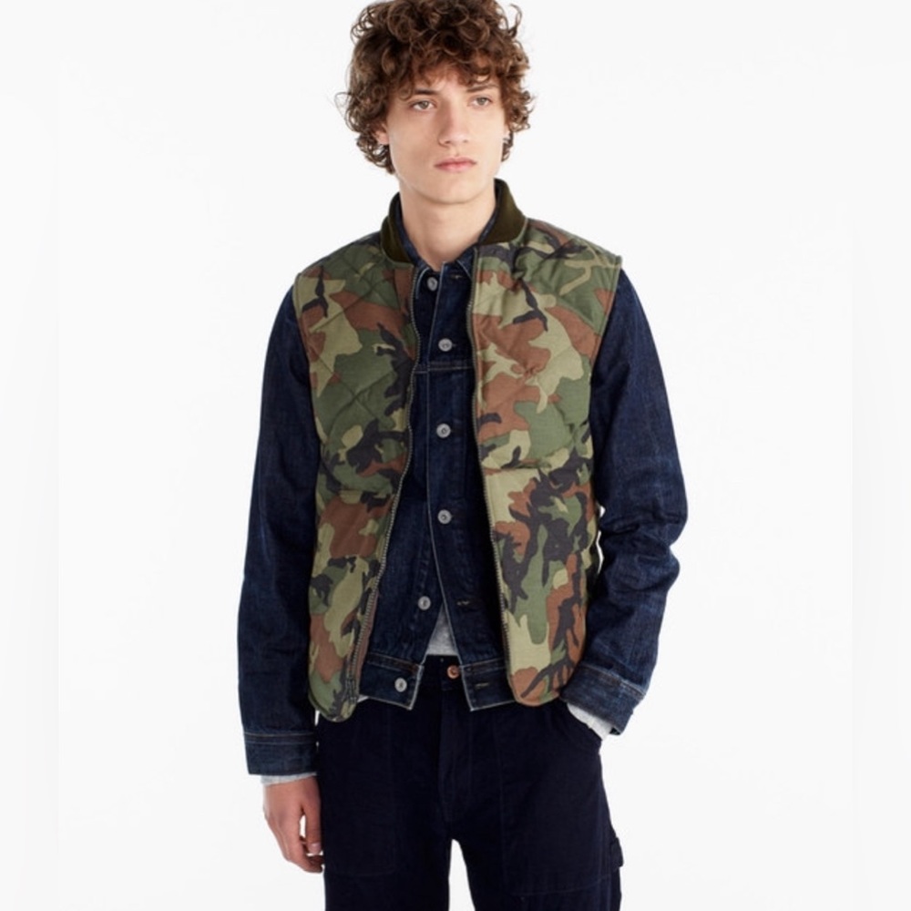 J. Crew Men’s Nordic Down Bomber Vest Camouflage Medium